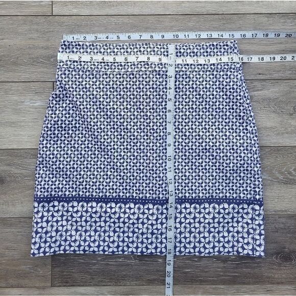 Talbots blue and white coastal colored skirt size 8 - Picture 4 of 6